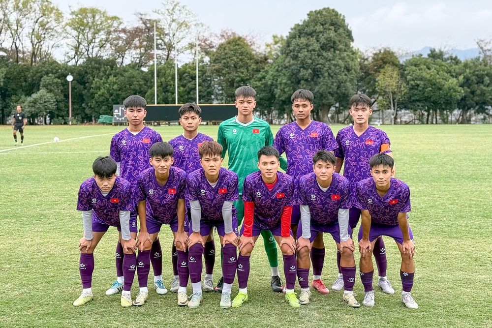 Bảng C vòng loại U17 châu Á 2026, U17 Việt Nam – U17 Singapore (19h00 ngày 22/11): Khởi đầu sẽ thuận lợi - Ảnh 1.