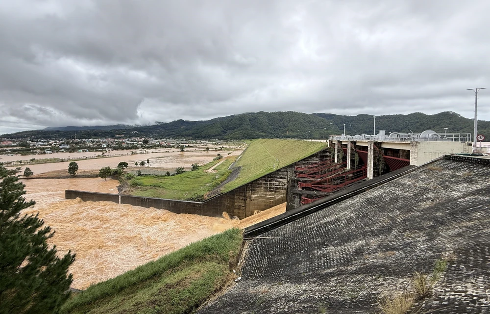 Lâm Đồng: “Thị trấn cổ D’ran” tan hoang sau lũ - Ảnh 4.