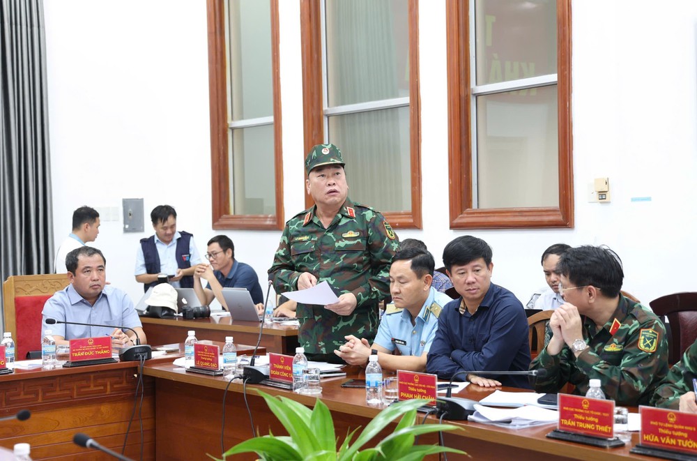 Phó Thủ tướng Hồ Quốc Dũng chỉ đạo công tác khắc phục hậu quả mưa lũ tại Khánh Hoà - Ảnh 4.