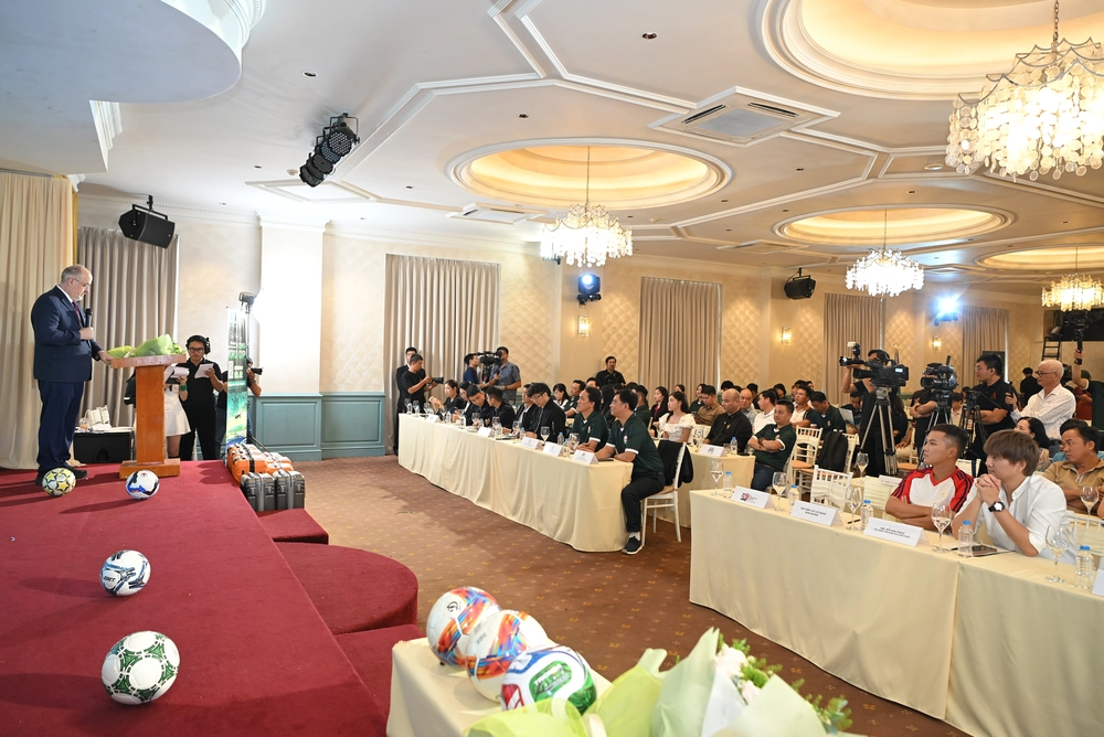 Người hâm mộ Việt Nam có cơ hội &quot;Đi cùng World Cup&quot; xem Messi, Ronaldo đọ tài tại World Cup 2026 - Ảnh 1.