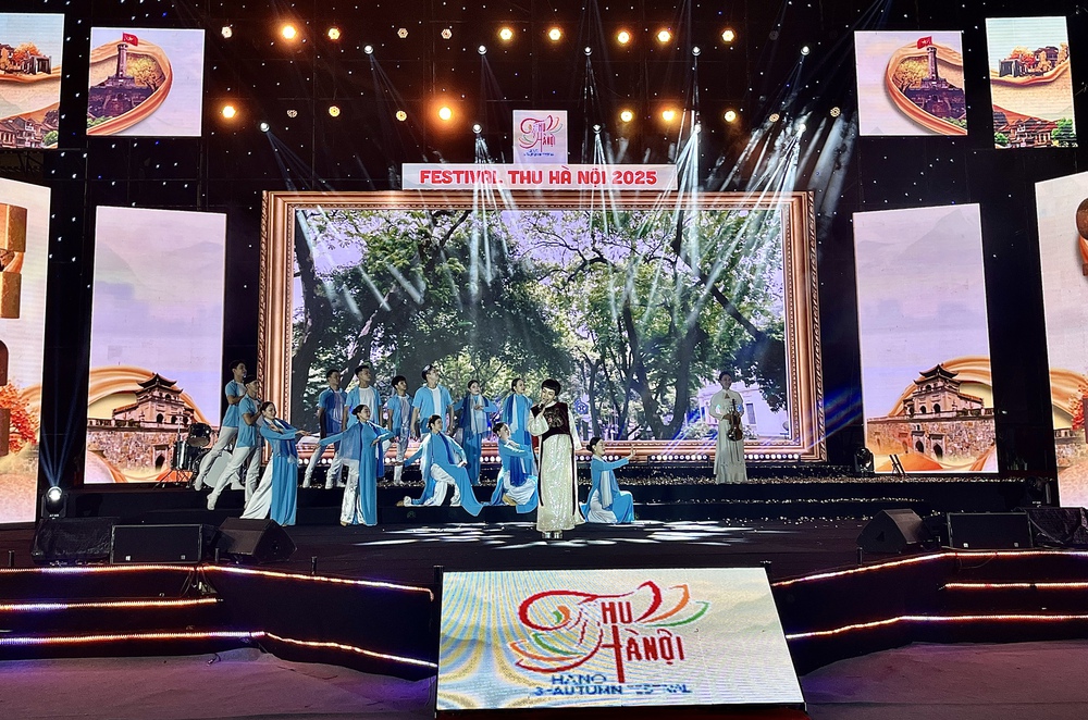 Khai mạc Festival Thu Hà Nội 2025: Động lực phát huy bản sắc văn hiến Thủ đô - Ảnh 5.