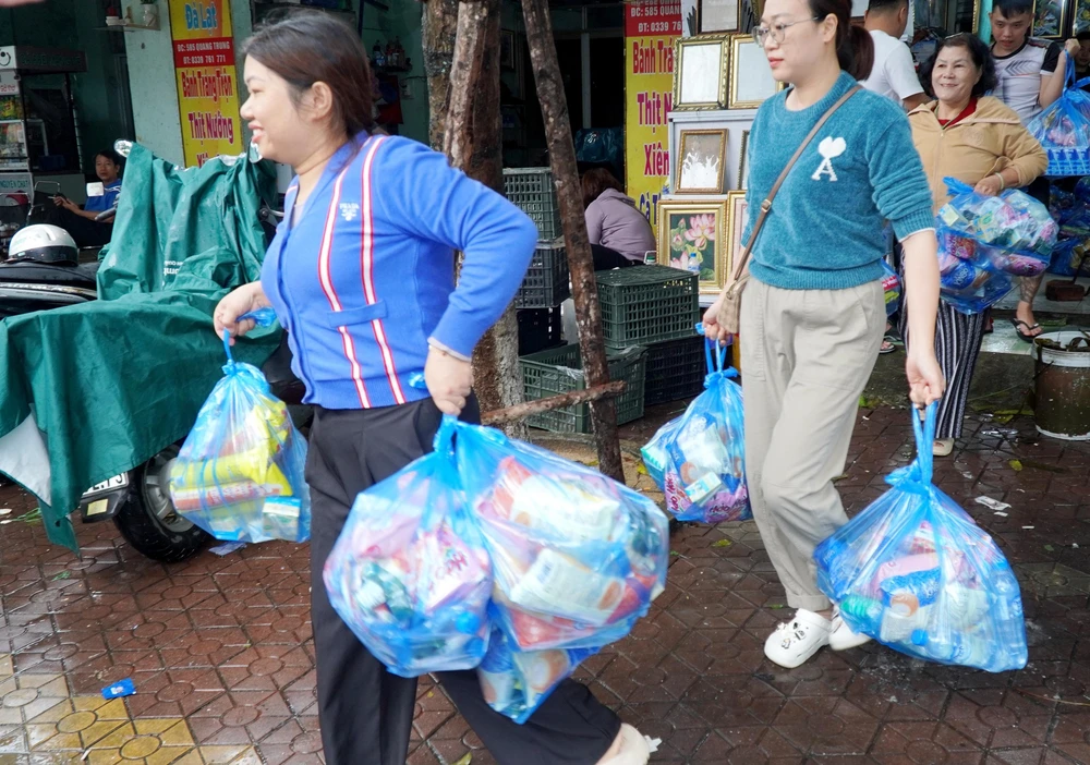 Thông báo Kết luận của Bộ Chính trị về khắc phục hậu quả mưa, lũ đặc biệt lớn ở khu vực Trung Bộ - Ảnh 2.