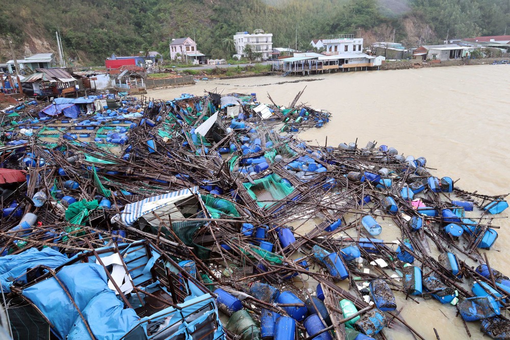 Nghề nuôi trồng thủy sản tại Đắk Lắk bị thiệt hại nặng nề do mưa lũ - Ảnh 2.