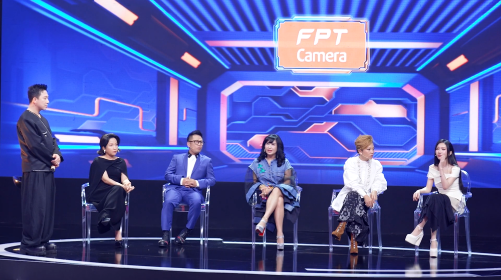 Mỹ Linh ngượng ngùng bên mối tình đầu trong tập 5 “A.I là ai?” - Ảnh 4.