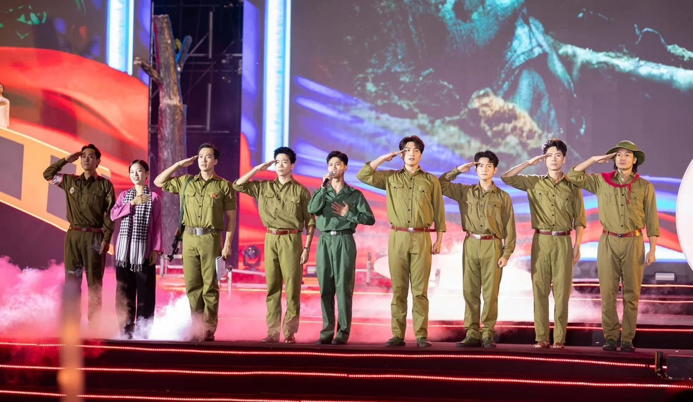 'Mưa đỏ' lọt danh sách đủ điều kiện tranh giải Oscar 2026 - Ảnh 1.