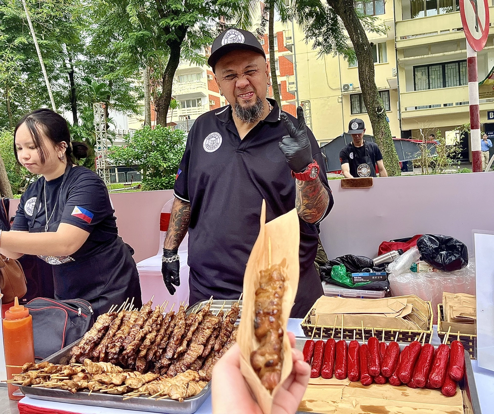 Liên hoan Văn hoá Ẩm thực Quốc tế 2025: Kết nối văn hóa đa quốc gia và lan toả tinh thần thiện nguyện - Ảnh 14.