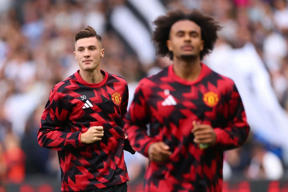 Vòng 12 Premier League - 03h00 ngày 25/11, sân Old Trafford, Man United – Everton: Cơ hội cuối cho Zirkzee - Ảnh 1.