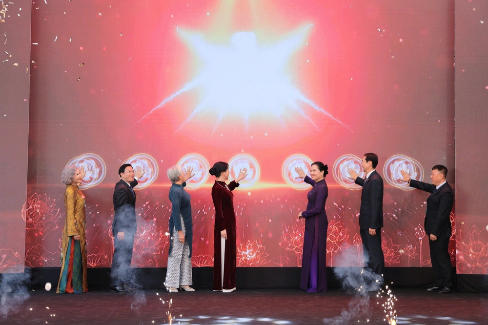 Liên hoan Văn hoá Ẩm thực Quốc tế 2025 quyên góp toàn bộ doanh thu hỗ trợ đồng bào vùng lũ - Ảnh 12.