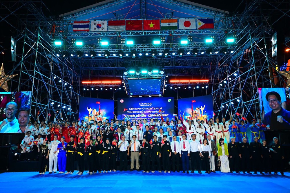 Liên hoan Võ thuật Quốc tế TP.HCM 2025: Quảng bá tinh hoa võ Việt và hành động nhân văn hướng về đồng bào vùng lũ - Ảnh 5.