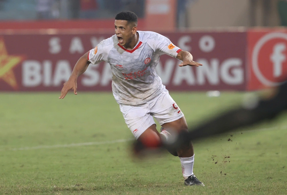 Vòng 1/8 Cúp Quốc gia-Chứng khoán LPBank 2025/26: CAHN thành cựu vương  - Ảnh 1.