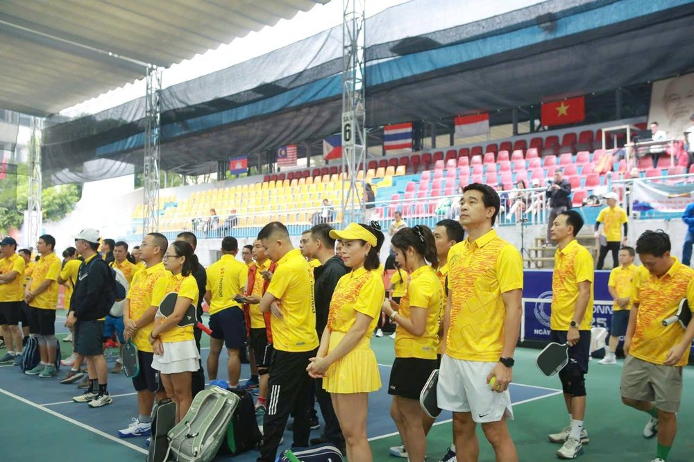 Lễ khai mạc giải pickleball “Ước Mơ Xanh” 2025: Bước mở đầu đầy ý nghĩa cho hành trình thiện nguyện - Ảnh 2.