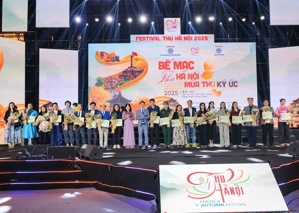 Festival Thu Hà Nội  2025 quyên góp hơn 81 triệu đồng gửi đến đồng bào vùng lũ  - Ảnh 6.