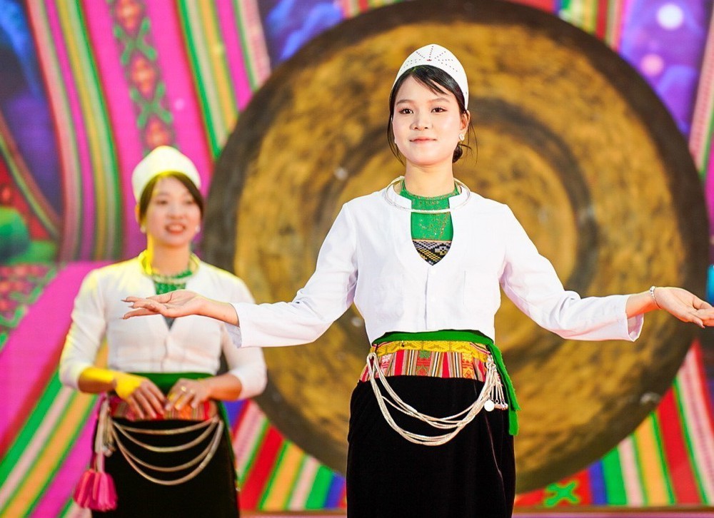 Khai mạc Ngày hội văn hoá dân tộc Mường lần thứ 2 năm 2025 - Ảnh 5.