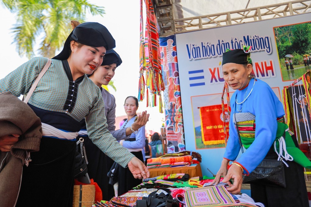 Khai mạc Ngày hội văn hoá dân tộc Mường lần thứ 2 năm 2025 - Ảnh 7.