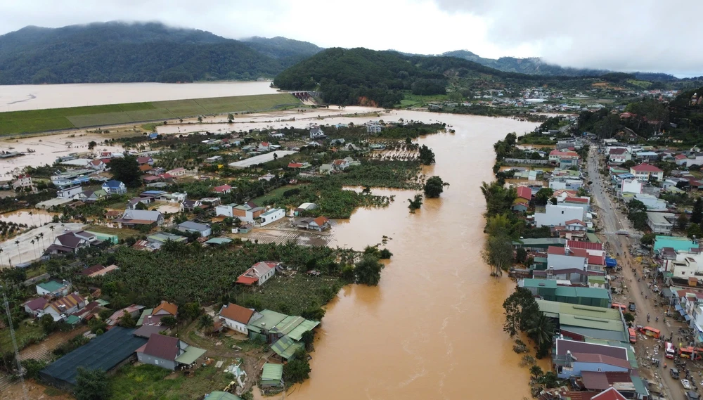 Mưa lũ miền Trung – Tây Nguyên: Ước tính thiệt hại hơn 13.000 tỷ đồng - Ảnh 2.