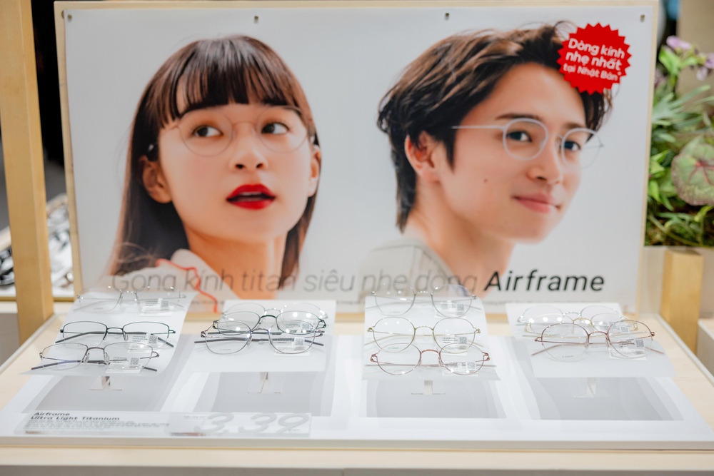 JINS khai trương 2 cửa hàng mới sau khi “cập bến” thành công thị trường Việt Nam - Ảnh 5. JINS khai trương 2 cửa hàng mới sau khi “cập bến” thành công thị trường Việt Nam - Ảnh 5.