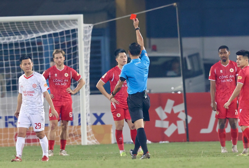 Quang Hải cùng CAHN đối diện bước ngoặt ở mùa giải 2025/26 - Ảnh 2.