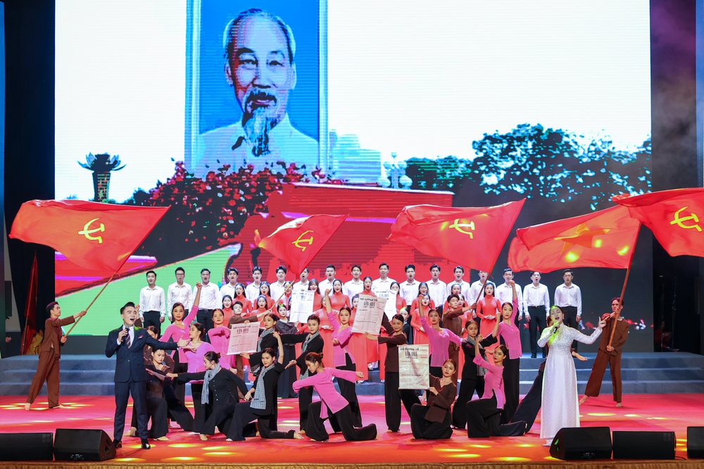 Hướng tới Đại hội XIV của Đảng: Văn hóa - nền tảng tinh thần của xã hội, động lực trực tiếp cho sự phát triển đất nước - Ảnh 1. Hướng tới Đại hội XIV của Đảng: Văn hóa - nền tảng tinh thần của xã hội, động lực trực tiếp cho sự phát triển đất nước - Ảnh 1.