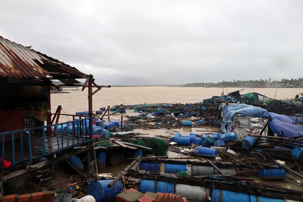 Mưa lũ miền Trung – Tây Nguyên: Thiệt hại trên 1.300 ha thủy sản - Ảnh 2.