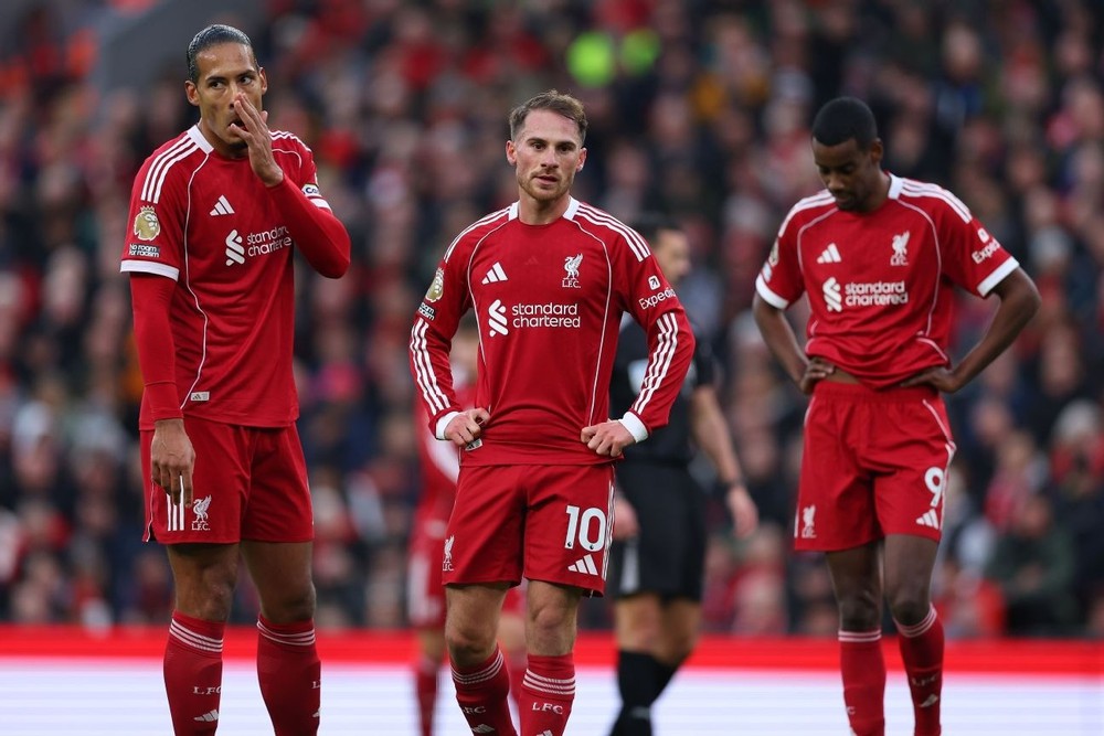 Champions League, 03h00 ngày 27/11, sân Anfield, Liverpool-PSV: Đến lúc Slot giải cứu Liverpool - Ảnh 1. Champions League, 03h00 ngày 27/11, sân Anfield, Liverpool-PSV: Đến lúc Slot giải cứu Liverpool - Ảnh 1.