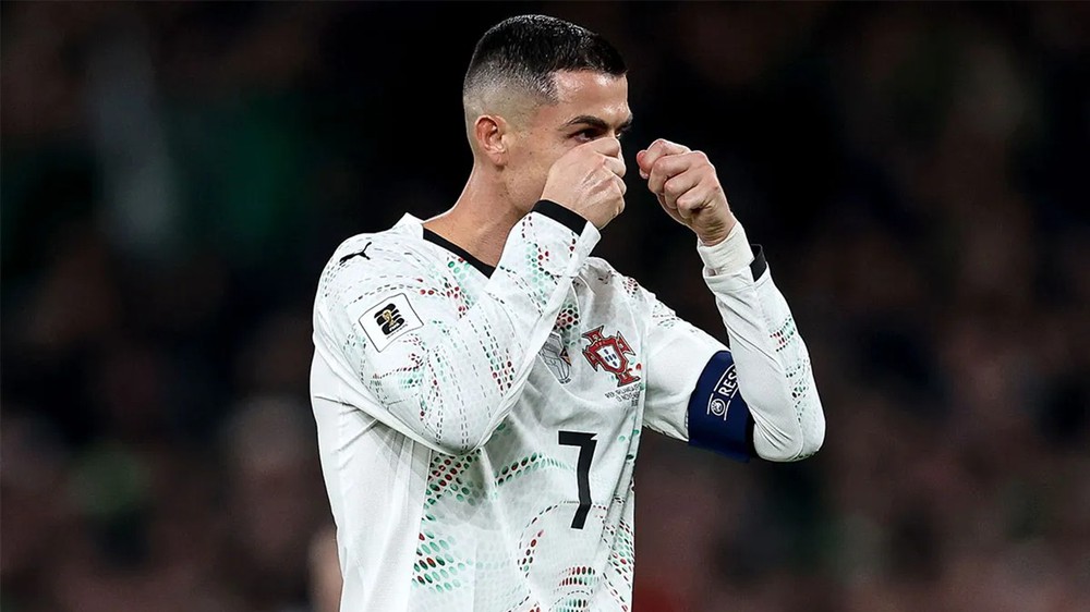 Được giảm án phạt, Ronaldo sẽ góp mặt trong trận ra quân của Bồ Đào Nha - Ảnh 3. Được giảm án phạt, Ronaldo sẽ góp mặt trong trận ra quân của Bồ Đào Nha - Ảnh 3.