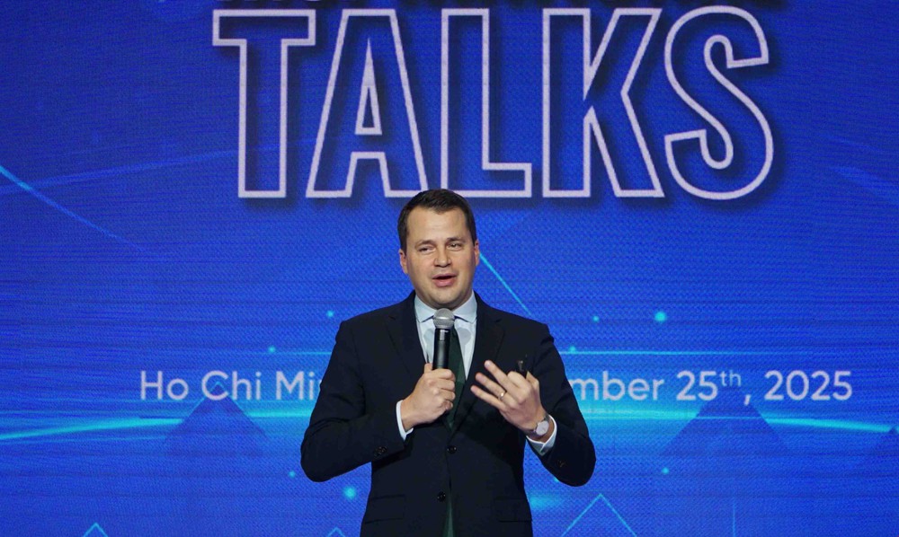 Talkshow truyền cảm hứng cho giới trẻ mở màn Diễn đàn kinh tế mùa thu 2025 - Ảnh 3.