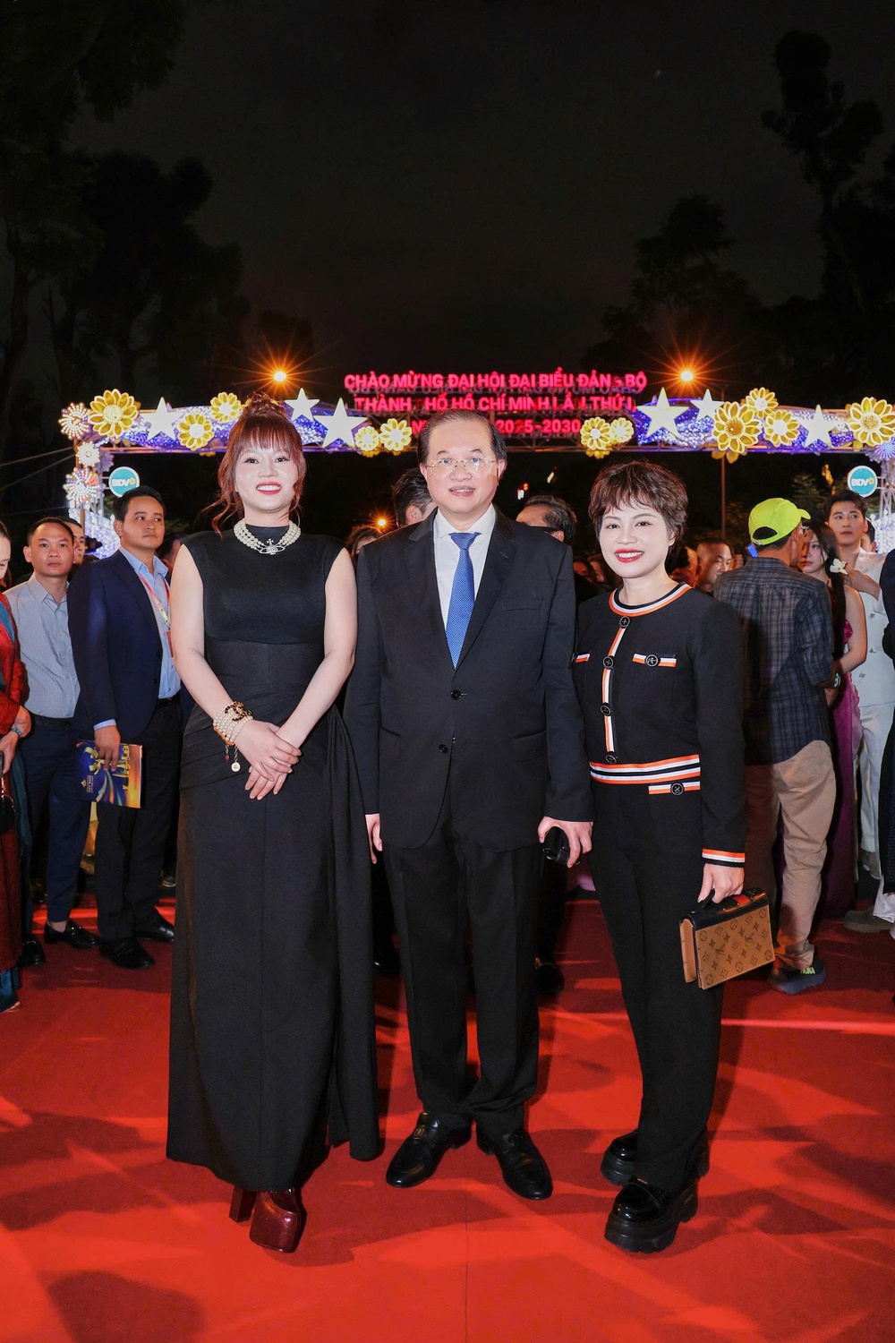 Liên hoan phim Việt Nam lần thứ 24: Đâu là ứng viên nặng ký cho Bông sen Vàng? - Ảnh 5. Liên hoan phim Việt Nam lần thứ 24: Đâu là ứng viên nặng ký cho Bông sen Vàng? - Ảnh 5.