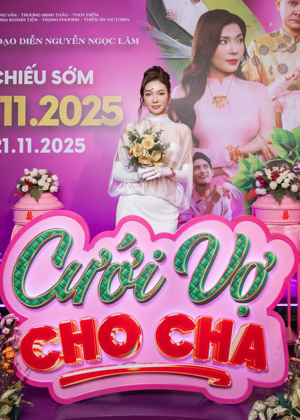 Bùi Lý Thiên Hương chuyển mình thành "bà trùm" đầu tư - Ảnh 3. Bùi Lý Thiên Hương chuyển mình thành "bà trùm" đầu tư - Ảnh 3.