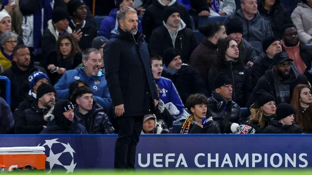 HLV Barcelona đưa ra lời tuyên bố bất ngờ sau thất bại 0-3 trước Chelsea - Ảnh 2. HLV Barcelona đưa ra lời tuyên bố bất ngờ sau thất bại 0-3 trước Chelsea - Ảnh 2.