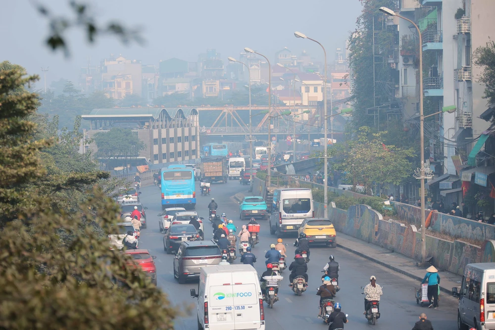 Cấp bách ứng phó đợt ô nhiễm không khí vào cuối tháng 11, đầu tháng 12 - Ảnh 1.