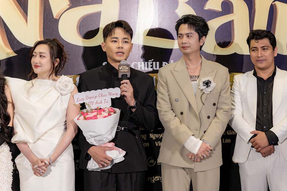 Dàn sao tham dự thảm đỏ ra mắt phim &quot;Phòng trọ ma bầu&quot; - Ảnh 3.