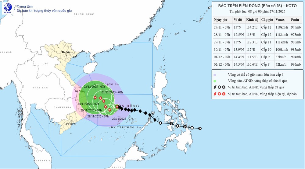 Bão số 15 di chuyển chậm, cách đảo Song Tử Tây khoảng 180km - Ảnh 1. Bão số 15 di chuyển chậm, cách đảo Song Tử Tây khoảng 180km - Ảnh 1.