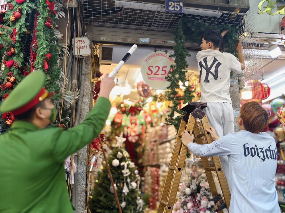 Hà Nội quyết liệt xây dựng phường “mẫu” về văn minh đô thị - Ảnh 1.