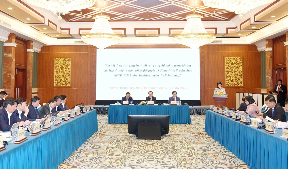 Hoàn thiện cơ chế thu hút nhà đầu tư chiến lược, tạo động lực cho Thành phố Hồ Chí Minh trong tình hình mới - Ảnh 1.