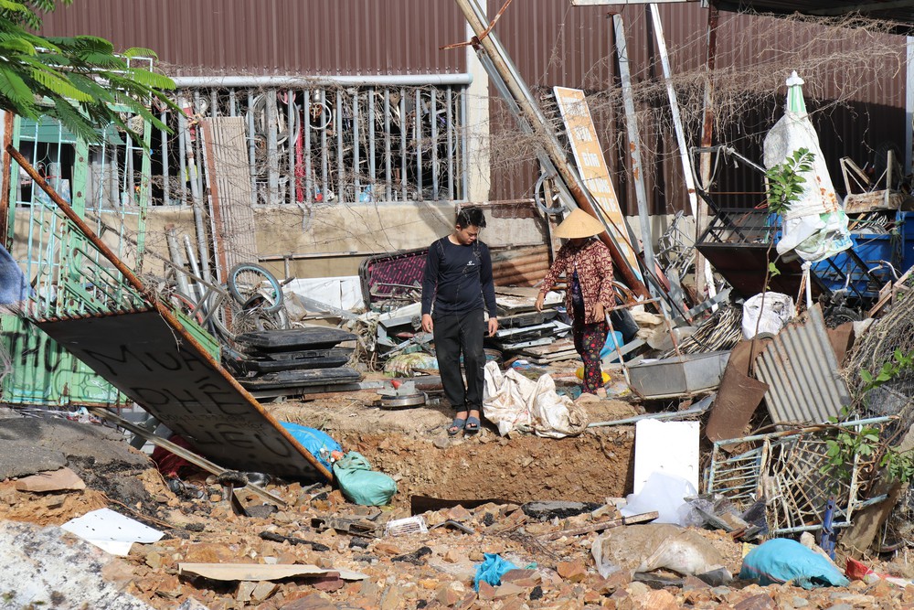 Trong tâm cơn “đại hồng thủy”: Mưa lũ kinh hoàng, thiên tai vượt nhiều kỷ lục - Ảnh 3.