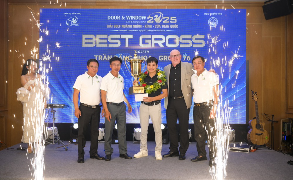 Bùng nổ cảm xúc - Giải Golf Ngành Nhôm – Kính – Cửa Toàn Quốc 2025 chính thức khép lại - Ảnh 1. Bùng nổ cảm xúc - Giải Golf Ngành Nhôm – Kính – Cửa Toàn Quốc 2025 chính thức khép lại - Ảnh 1.