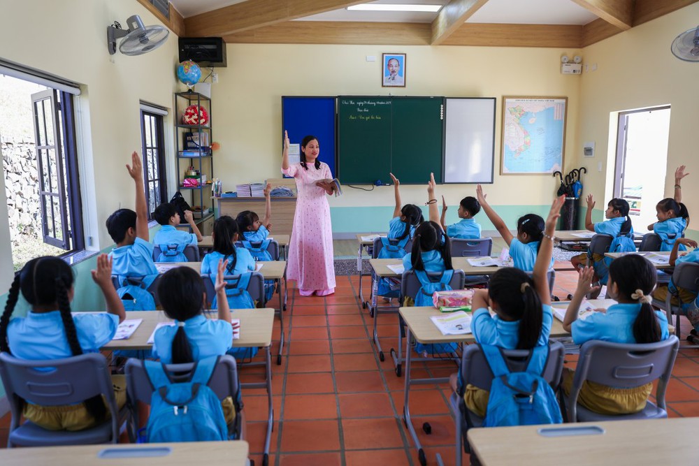 Trường Tiểu học Hiểu Về Trái Tim Đắk Nông: Ngôi trường sinh ra từ tình thương - Ảnh 4.