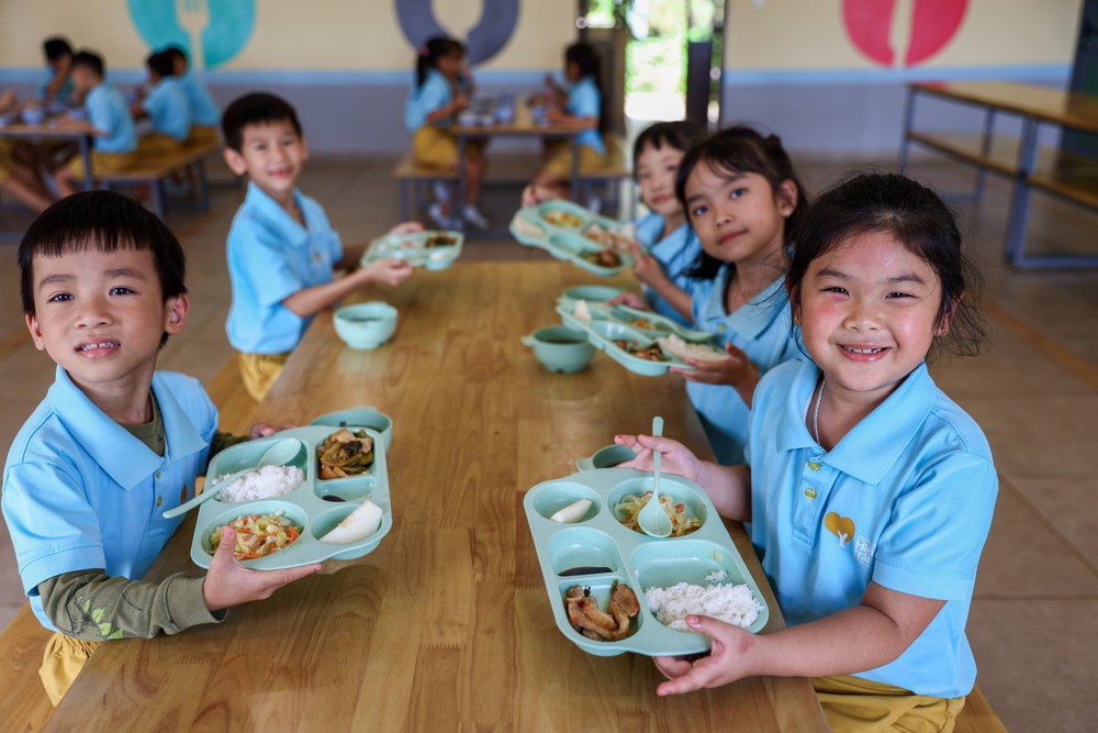 Trường Tiểu học Hiểu Về Trái Tim Đắk Nông: Ngôi trường sinh ra từ tình thương - Ảnh 2.