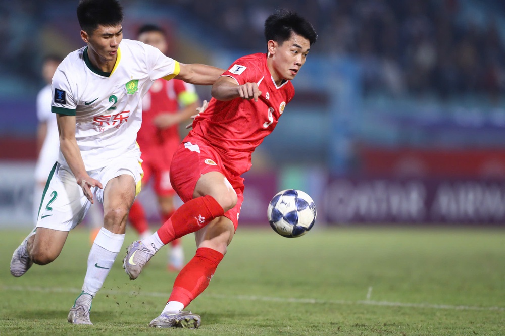Tiền đạo số 1 U22 Việt Nam giúp HLV Kim Sang Sik thở phào trước SEA Games 33 - Ảnh 1. Tiền đạo số 1 U22 Việt Nam giúp HLV Kim Sang Sik thở phào trước SEA Games 33 - Ảnh 1.