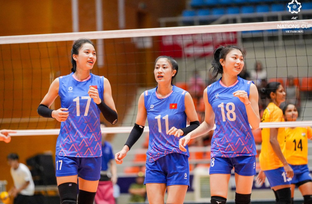 HLV Tuấn Kiệt và học trò nhận thông báo quan trọng từ Liên đoàn bóng chuyền châu Á trước thềm giải đấu lớn - Ảnh 1.