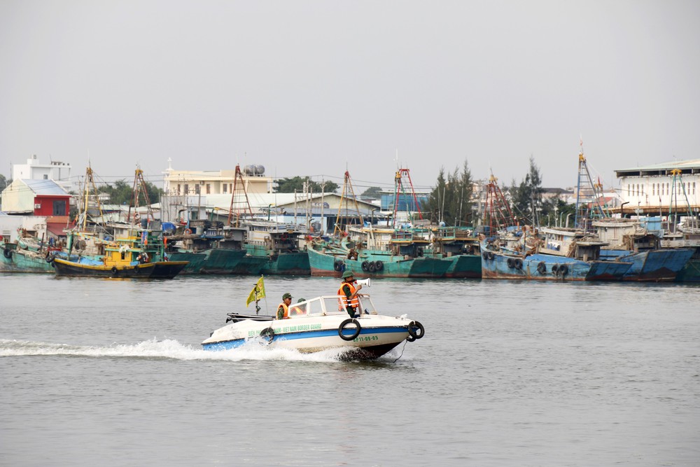 Bộ VHTTDL yêu cầu các cơ quan, đơn vị chủ động phòng, tránh, ứng phó bão số 15 - Ảnh 2. Bộ VHTTDL yêu cầu các cơ quan, đơn vị chủ động phòng, tránh, ứng phó bão số 15 - Ảnh 2.