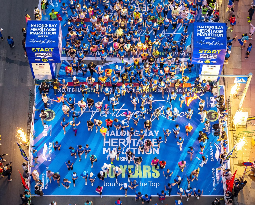 Dấu ấn mạnh mẽ của Li-Ning tại Giải Marathon Quốc tế Di sản Hạ Long 2025 - Ảnh 1. Dấu ấn mạnh mẽ của Li-Ning tại Giải Marathon Quốc tế Di sản Hạ Long 2025 - Ảnh 1.