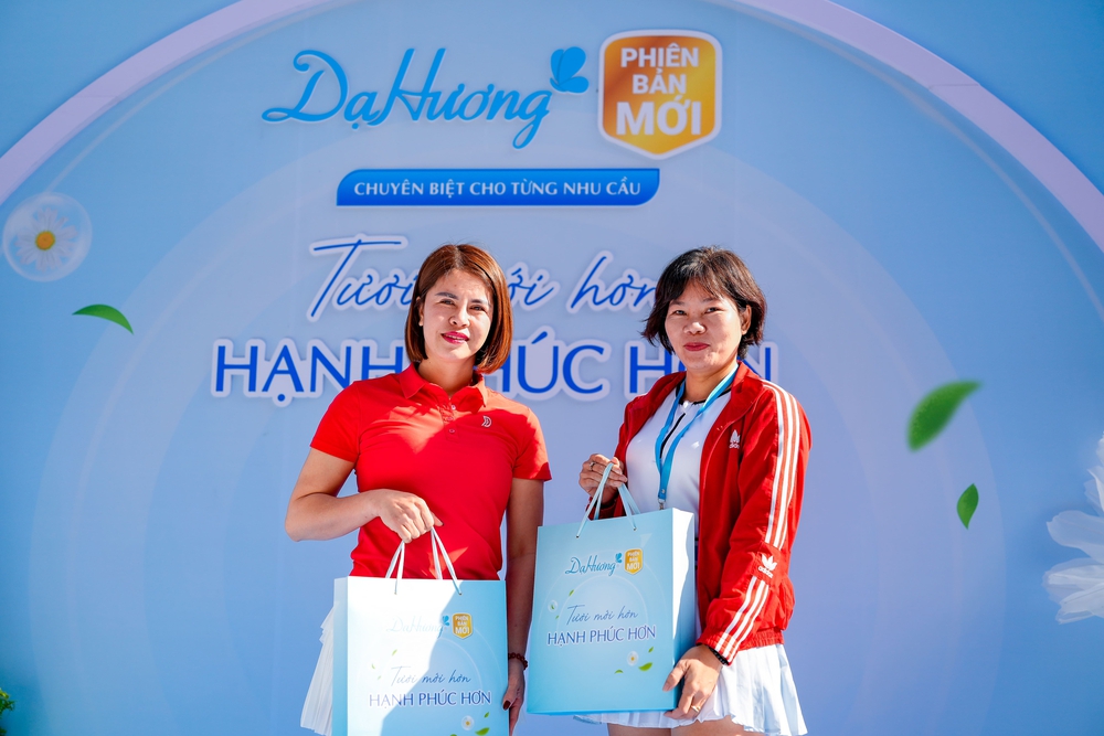 Ấn tượng ngày thi đấu đầu tiên tại Giải Pickleball VTV Cúp 2025 - Ảnh 5. Ấn tượng ngày thi đấu đầu tiên tại Giải Pickleball VTV Cúp 2025 - Ảnh 5.