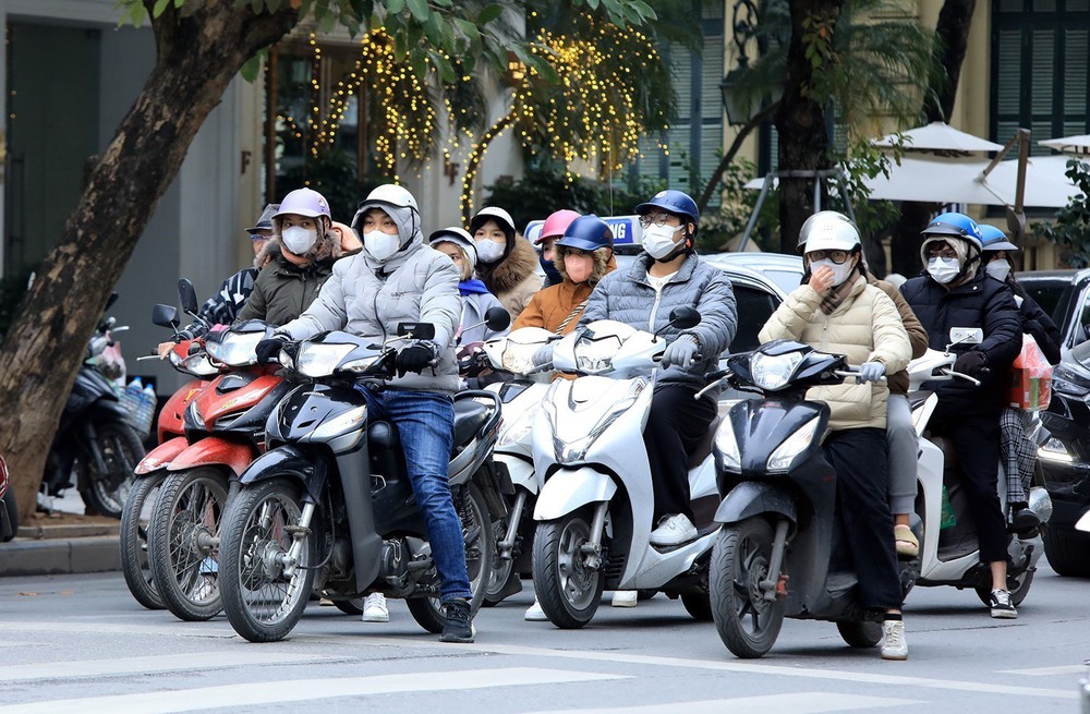 Thời tiết đêm 29/11: Bắc Bộ có nơi rét đậm, Trung Bộ lạnh về đêm - Ảnh 1. Thời tiết đêm 29/11: Bắc Bộ có nơi rét đậm, Trung Bộ lạnh về đêm - Ảnh 1.