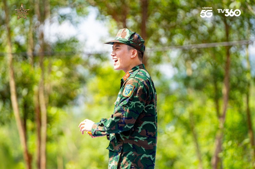 &quot;Sao nhập ngũ 2025&quot; tập 13: Hai nghệ sĩ xin được ở lại - Ảnh 2.