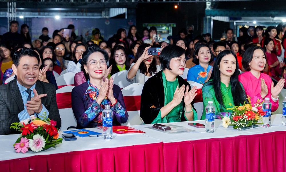 Đỗ Trịnh Hoài Nam 