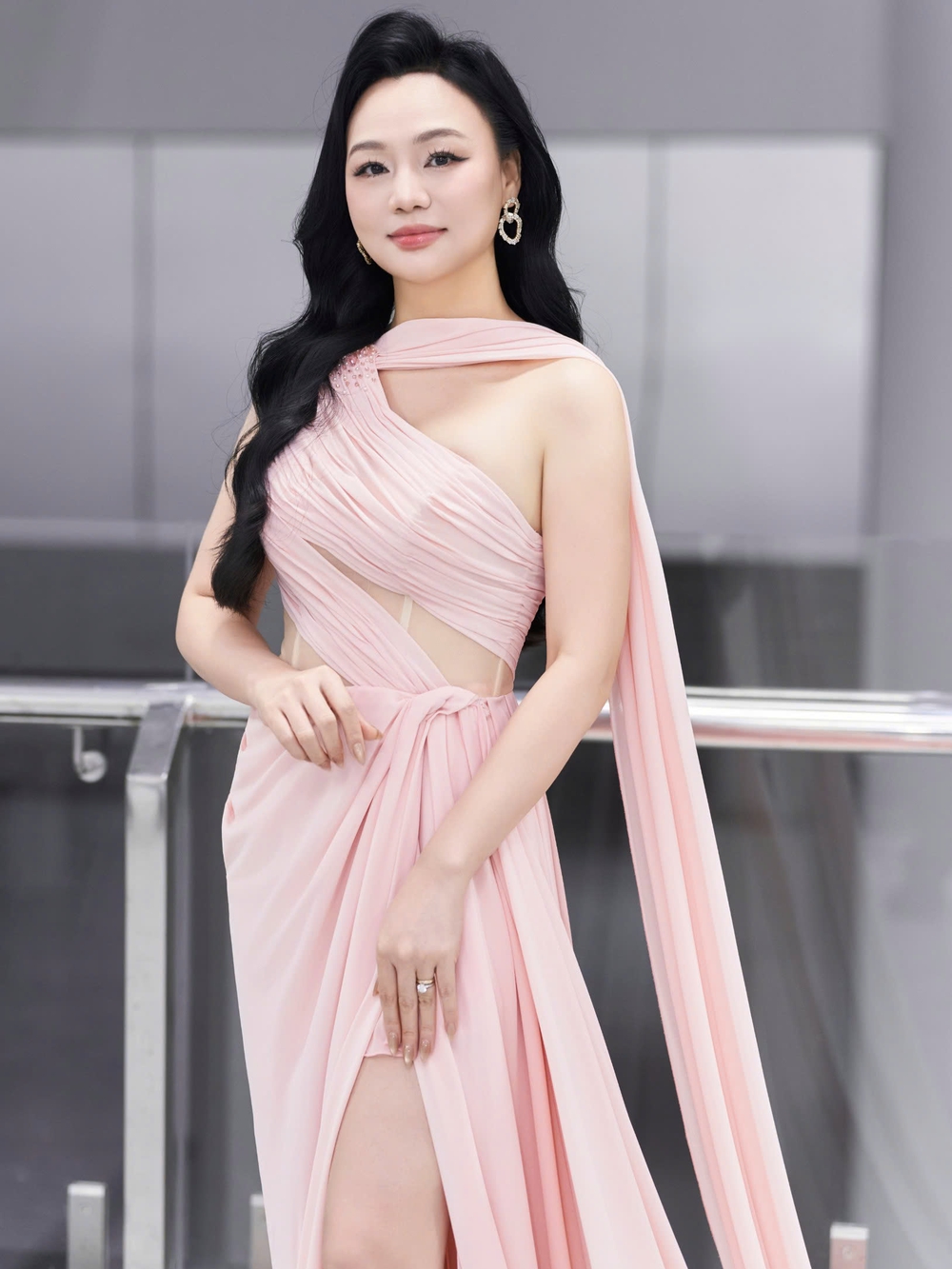 Biên đạo múa xuất sắc - NSƯT Hoài Anh: Người  - Ảnh 6. Biên đạo múa xuất sắc - NSƯT Hoài Anh: Người  - Ảnh 6.