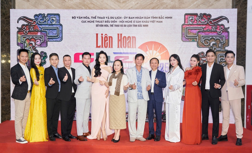 Biên đạo múa xuất sắc - NSƯT Hoài Anh: Người  - Ảnh 5. Biên đạo múa xuất sắc - NSƯT Hoài Anh: Người  - Ảnh 5.