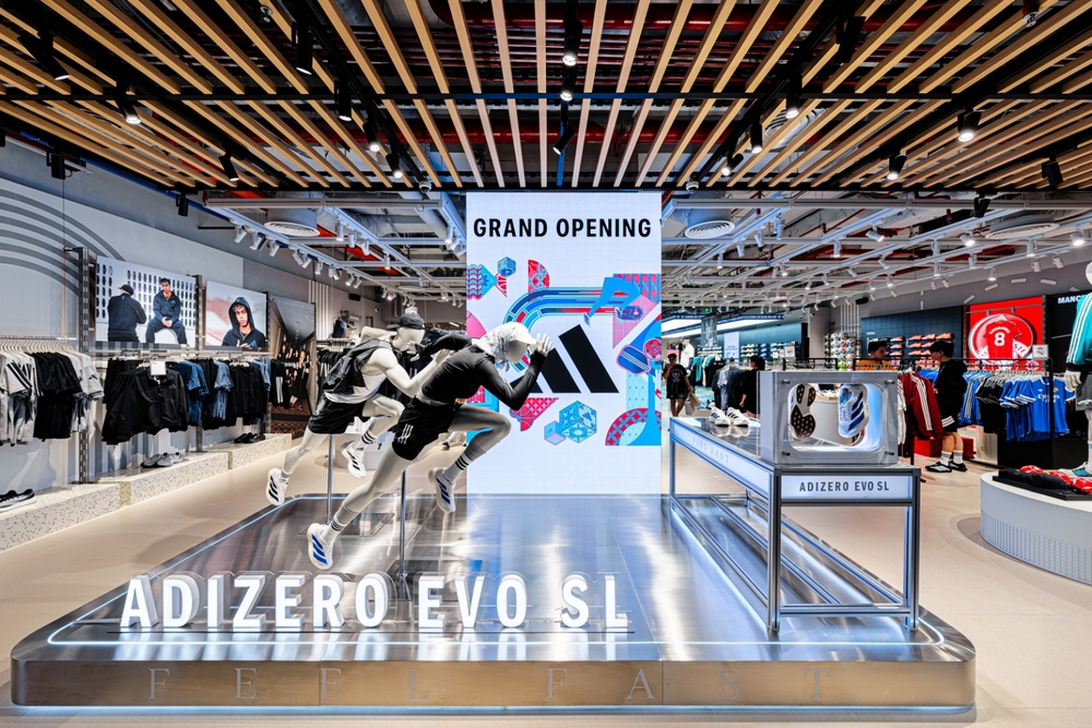 adidas ra mắt cửa hàng concept 'Home of Sport' - Ảnh 1.