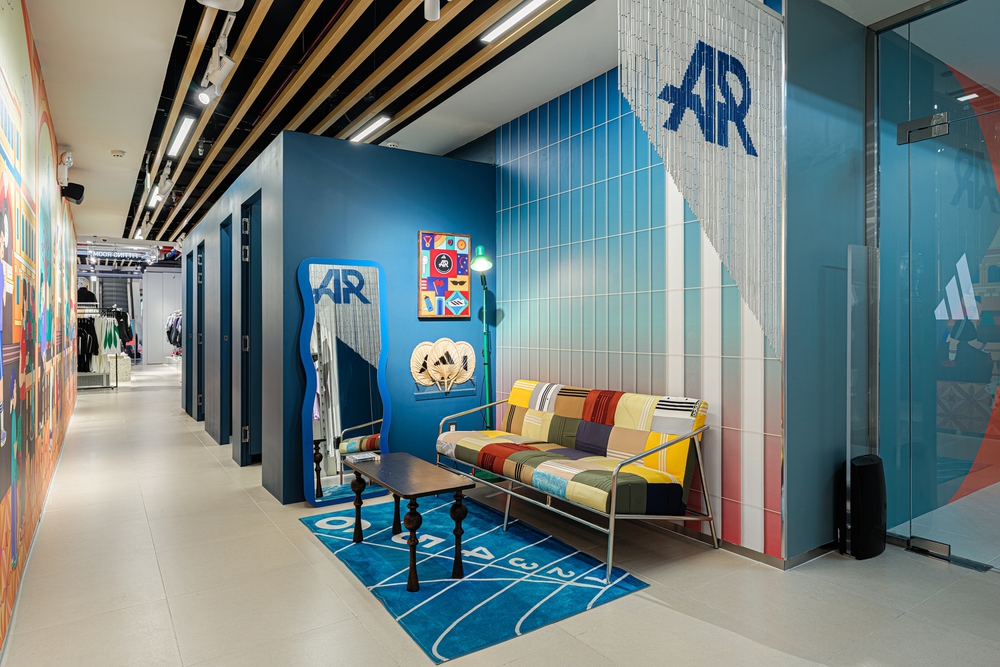 adidas ra mắt cửa hàng concept 'Home of Sport' - Ảnh 2.